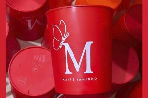 COPO Biodegradável 330ML PERSONALIZADO Polipropileno Área de impressão em todo o copo Colorido Sem Revestimento Sem acabamento Tamanho 9x6,8