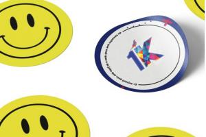 Rótulos e Etiquetas Fosco Vinil Monomérico Fosco Personalizado 4x0 Sem Revestimento Meio corte Liner 140g